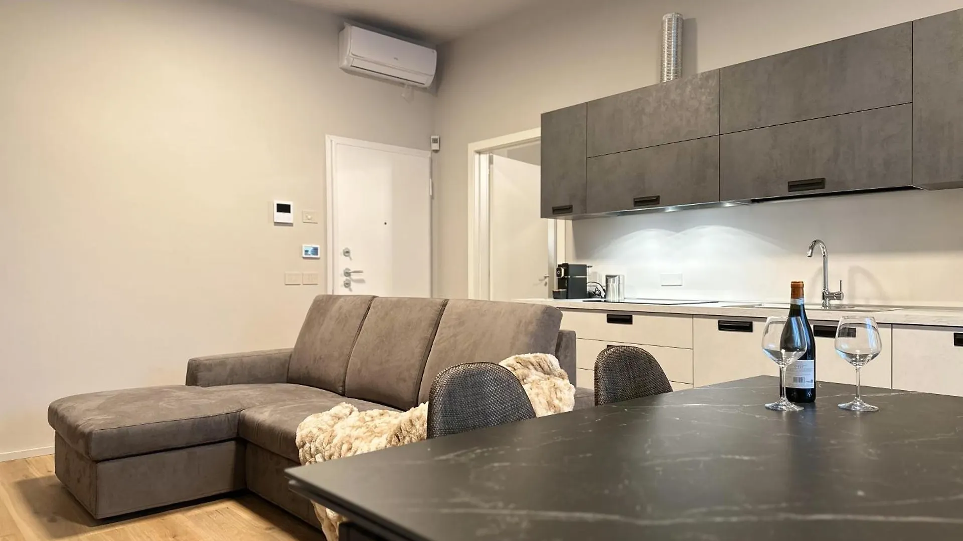 公寓 Corso Italia Executive Suite 阿雷佐