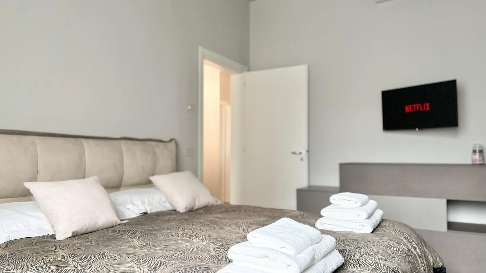 Corso Italia Executive Suite 阿雷佐 0*,